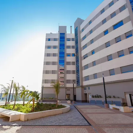 Poseidon & Parking By Cadiz4rentals Daire *
