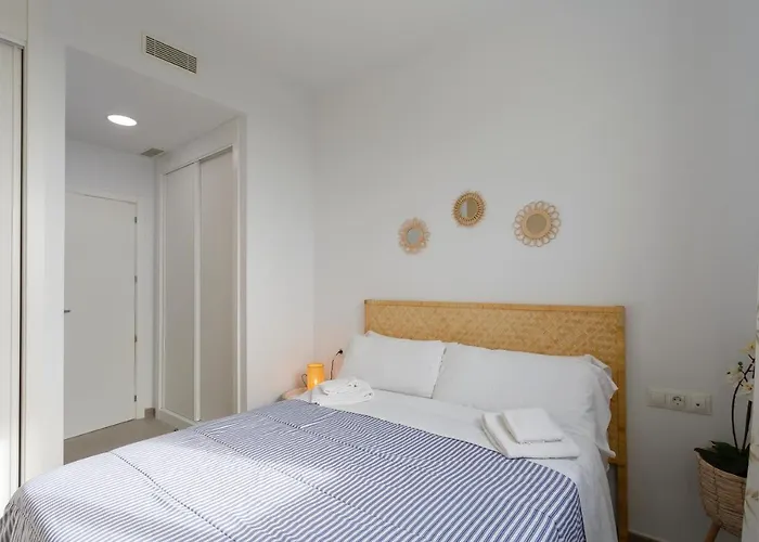 Poseidon & Parking By Cadiz4rentals *