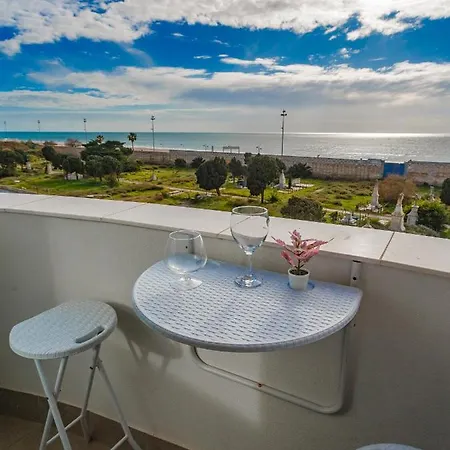 Poseidon & Parking By Cadiz4rentals